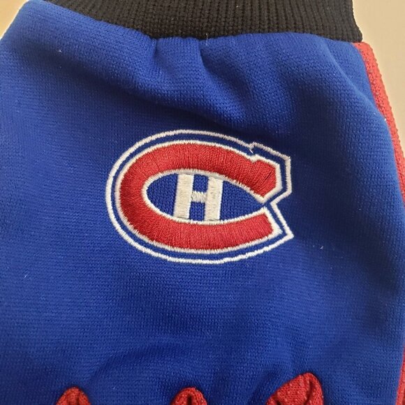 NHL Montreal Canadiens Colored Palm Utility Gloves Blue w/ Red Palm by FOCO - Picture 3 of 4